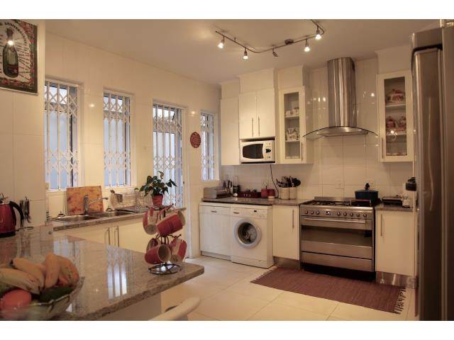 3 Bed Apartment in Linksfield Ridge photo number 5