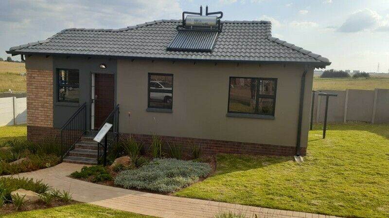 44 Bed House in Protea Glen photo number 6