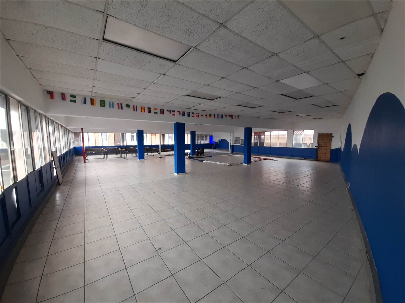 450  m² Commercial space in Vanderbijlpark Central photo number 2