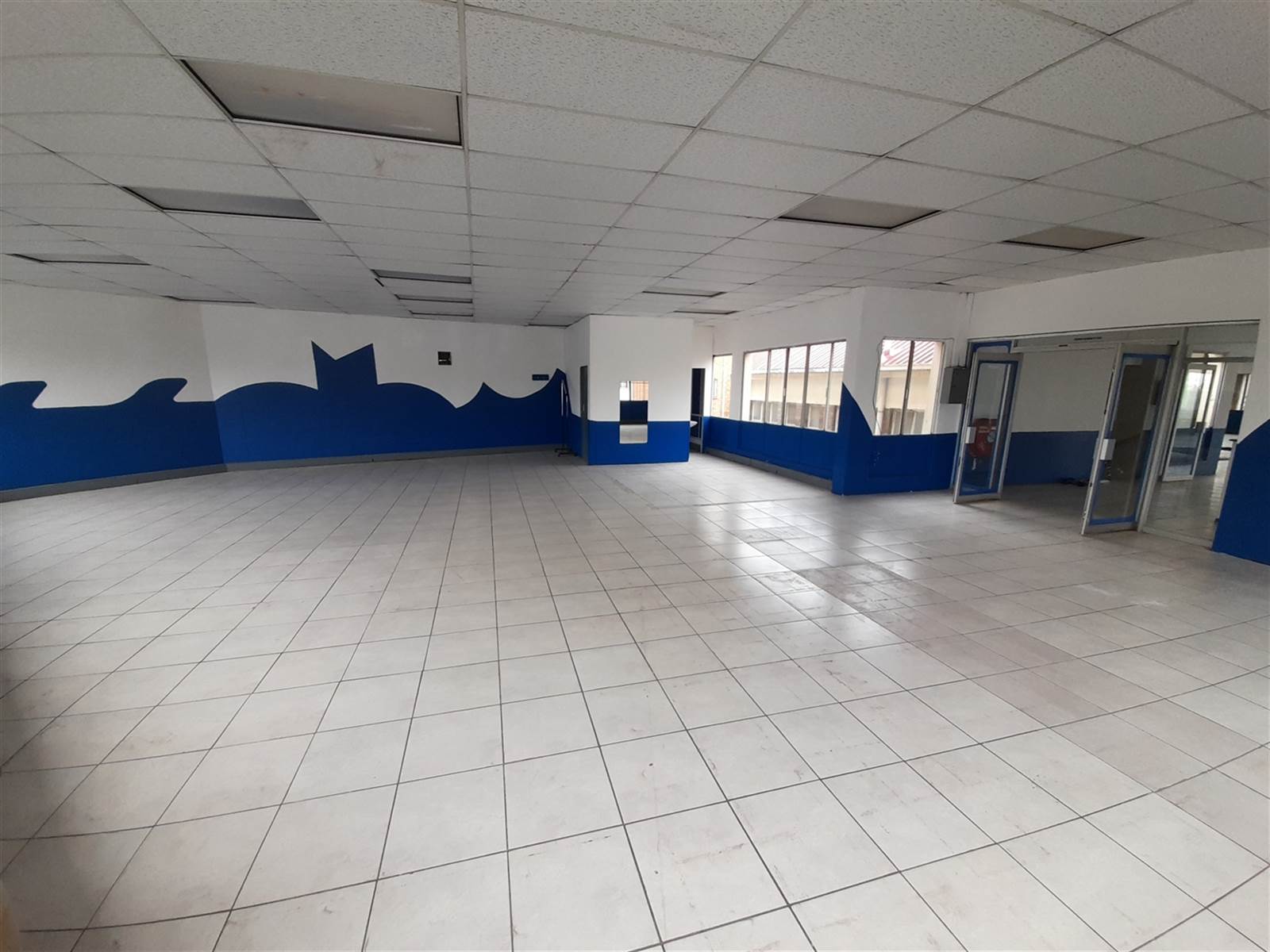 450  m² Commercial space in Vanderbijlpark Central photo number 8