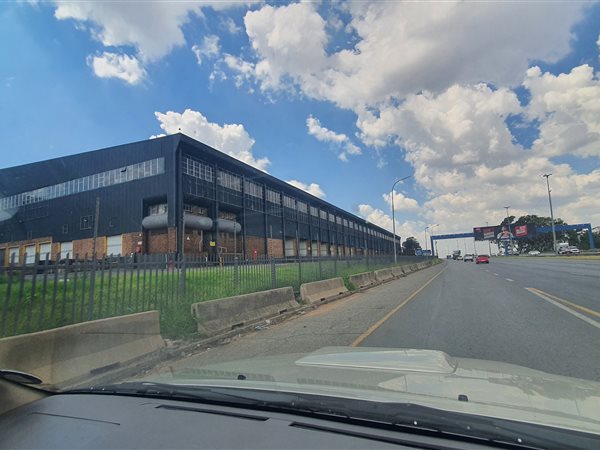 26 557 m² Industrial space 26 557 m² Industrial space
