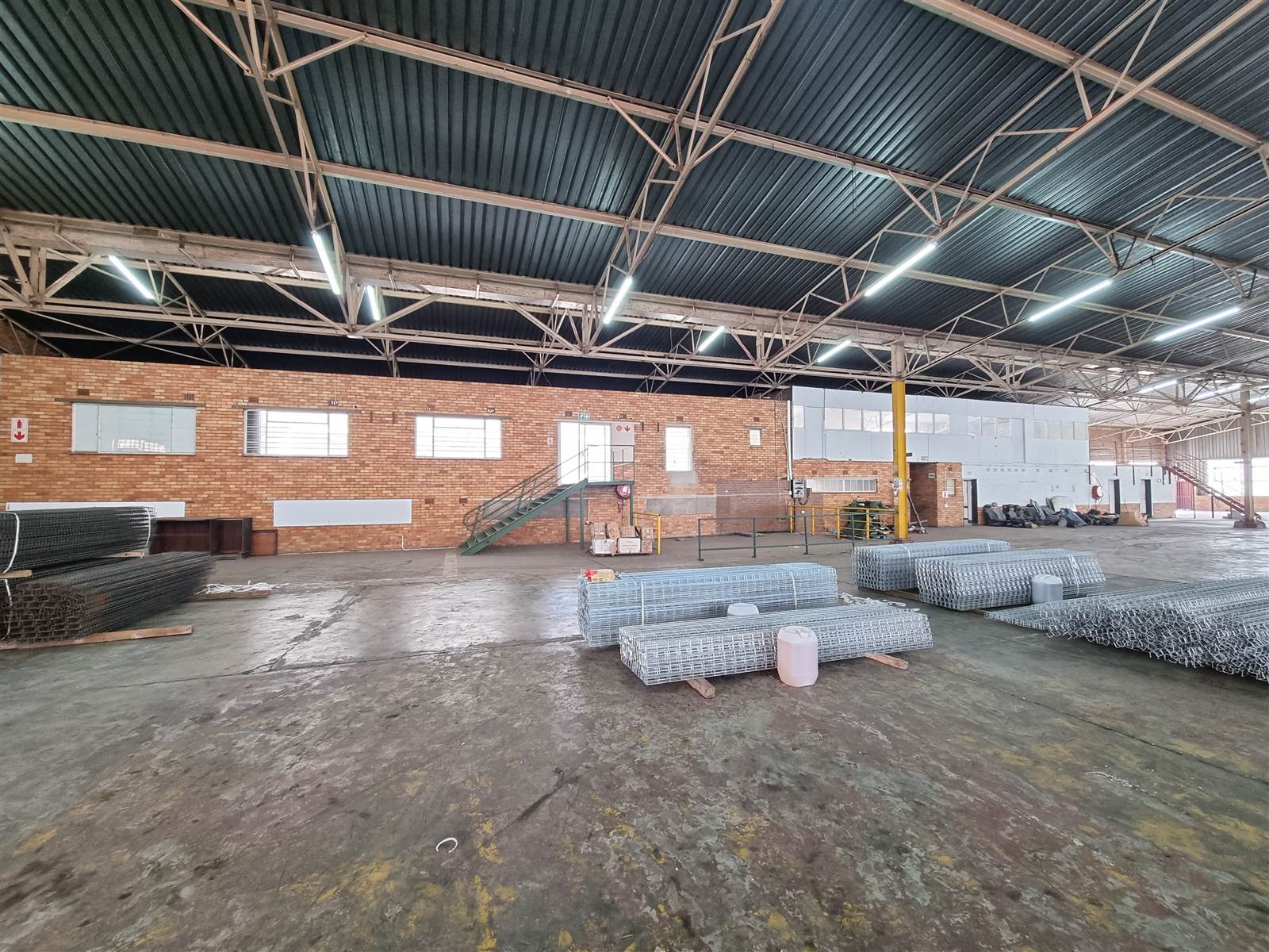2300  m² Industrial space in Robertsham photo number 4