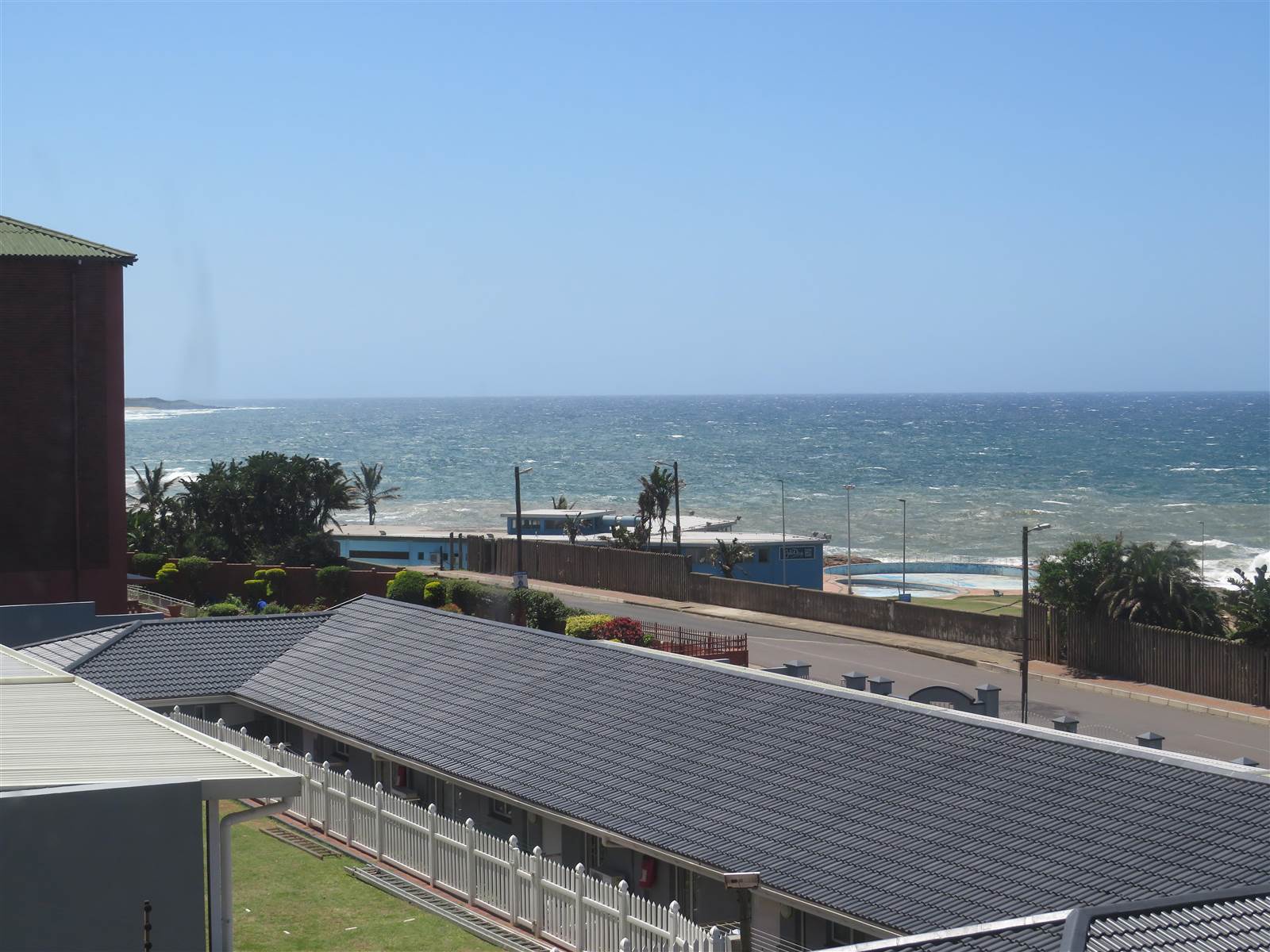 1 Bed Apartment in Scottburgh Central photo number 15