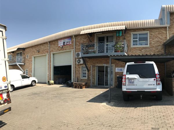 428  m² Industrial space