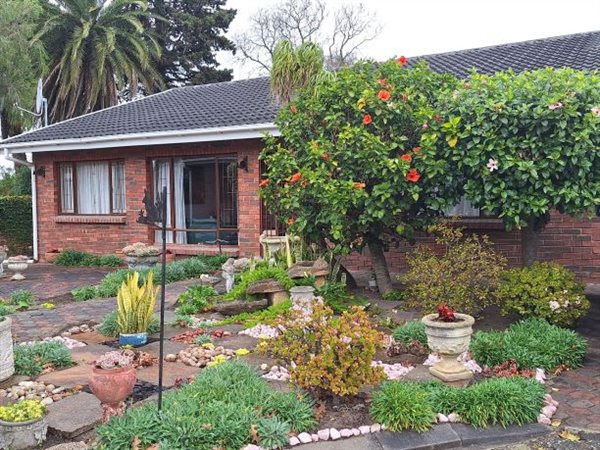 3 Bedroom House 3 Bedroom House