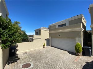 Townhouse in Oude Westhof