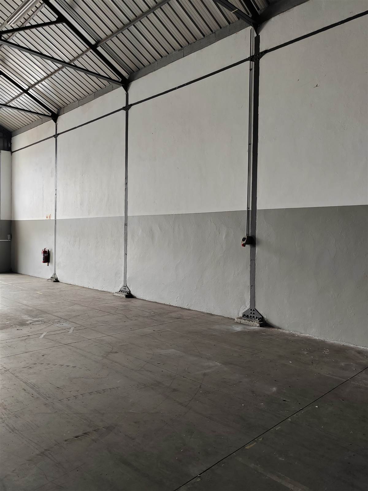 383  m² Industrial space in Silverton photo number 3