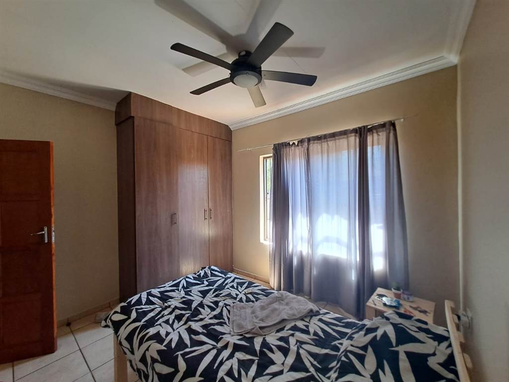 3 Bed House in Thabazimbi photo number 13