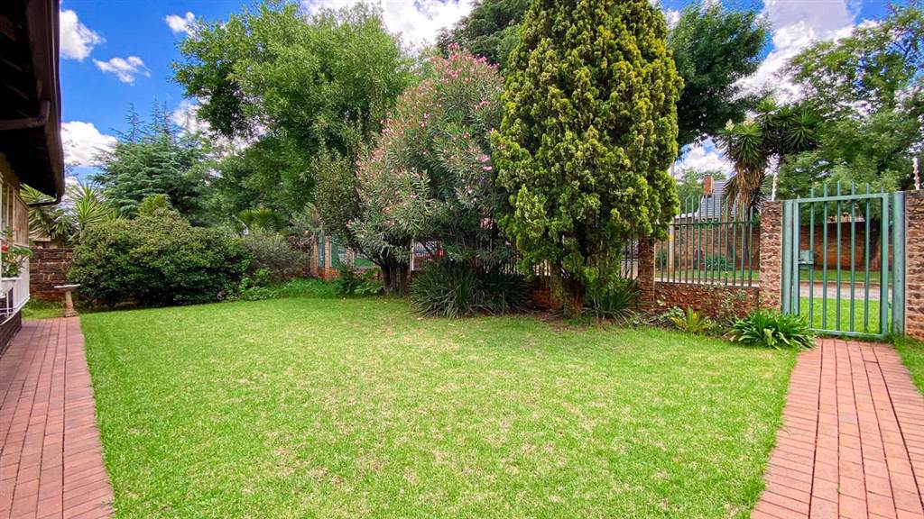 3 Bed House in Edenvale photo number 12