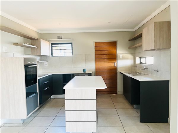 3 Bedroom House 3 Bedroom House