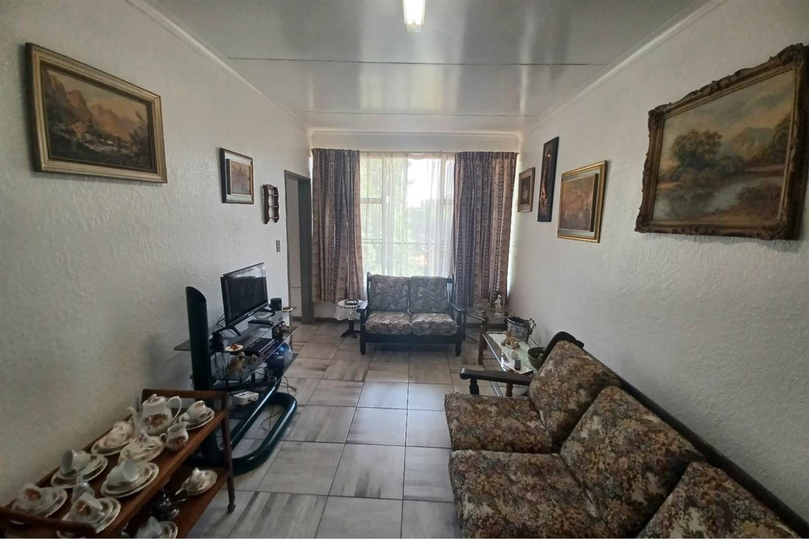 1.5 Bed Apartment in Brakpan Central photo number 10