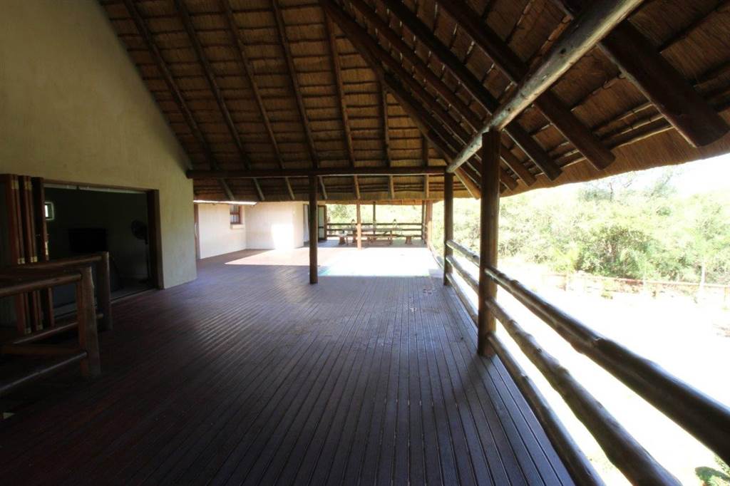 6 Bed House in Blyde Wildlife Estate photo number 5