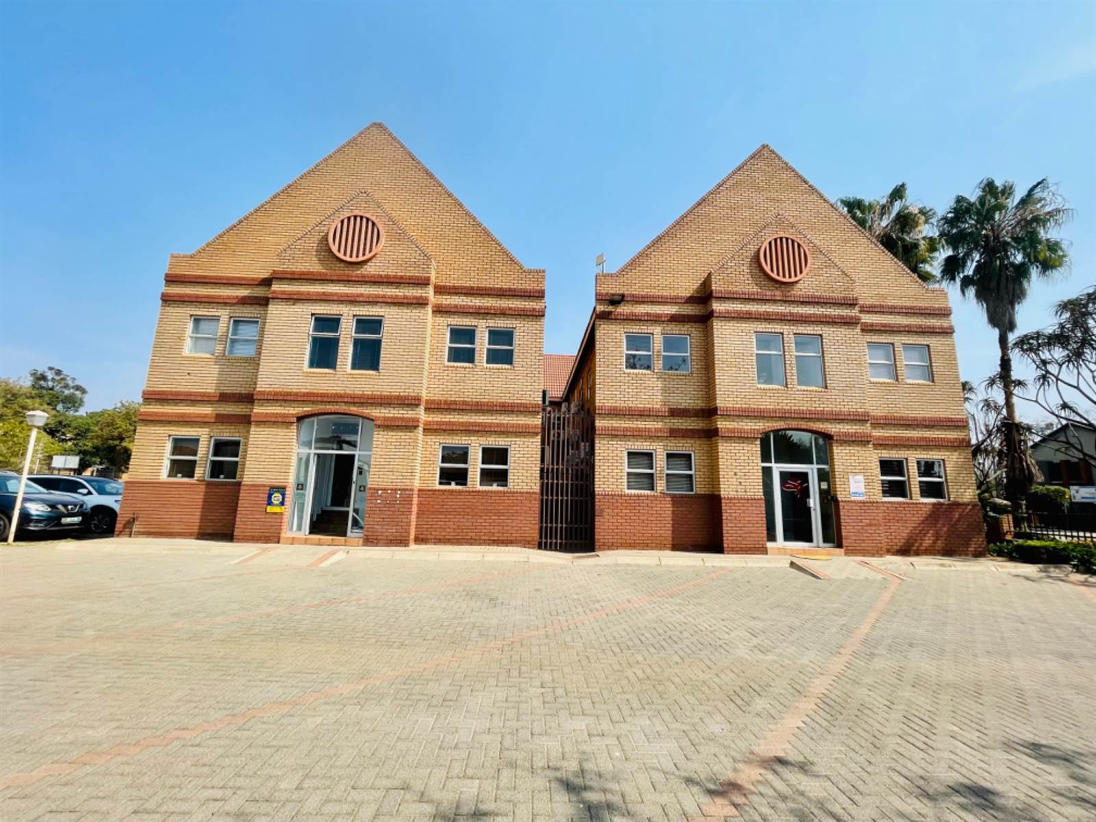 151  m² Commercial space in Rustenburg photo number 12