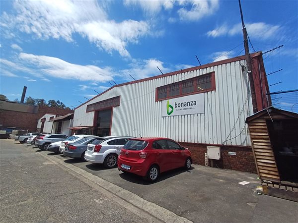 750  m² Industrial space