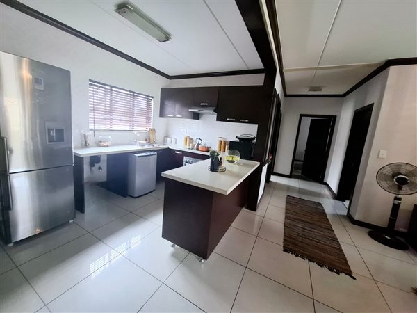 2 Bed Apartment