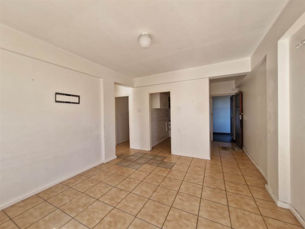 2 Bed Apartment in Parsons Hill photo number 13