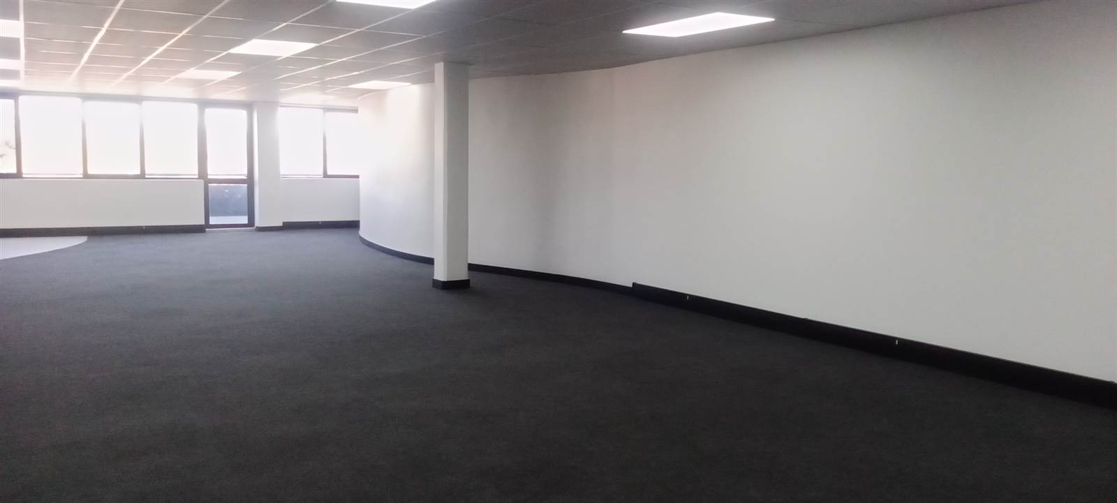 285  m² Commercial space in Rosebank photo number 14