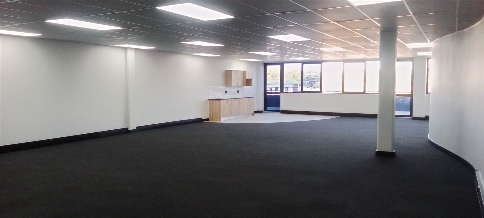 285  m² Commercial space in Rosebank photo number 12