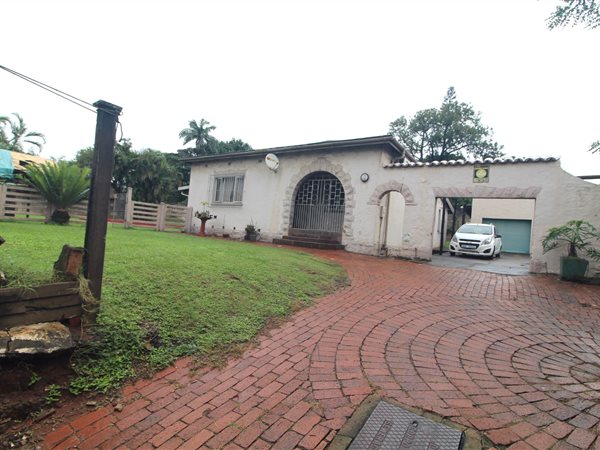3 Bedroom House 3 Bedroom House