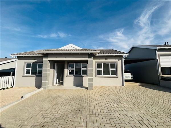 3 Bedroom Townhouse 3 Bedroom Townhouse