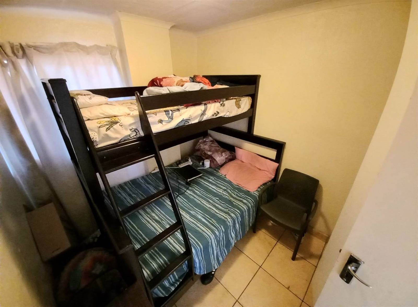2 Bed Apartment in Pretoria West photo number 13