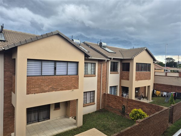3 Bedroom Apartment 3 Bedroom Apartment