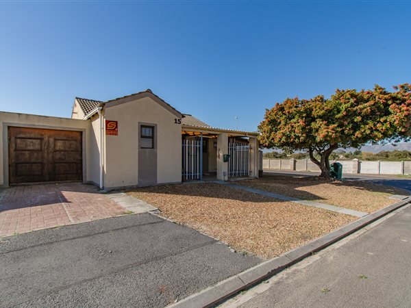 3 Bedroom House 3 Bedroom House