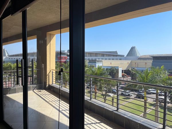 99  m² Commercial space in Umhlanga Ridge