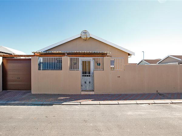 2 Bedroom House 2 Bedroom House