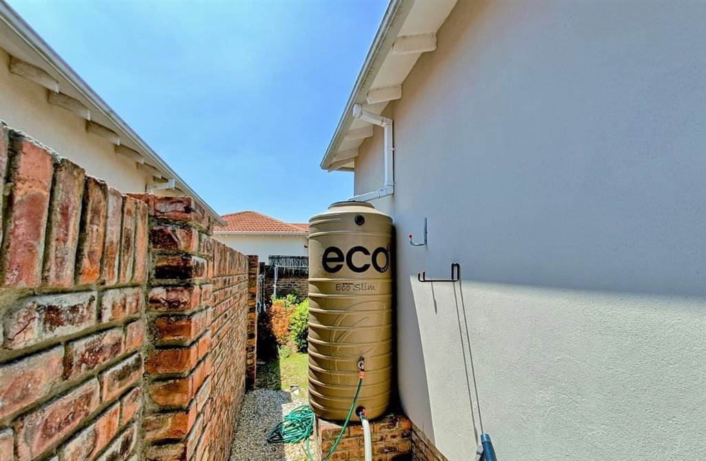 3 Bed Townhouse in Parsons Vlei photo number 20