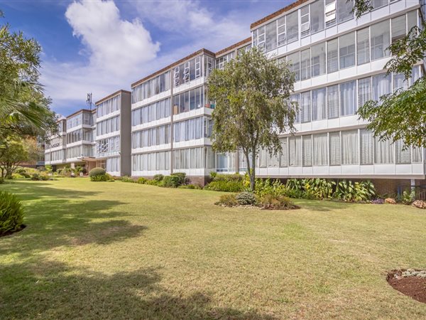2 Bed Apartment in Florida Park