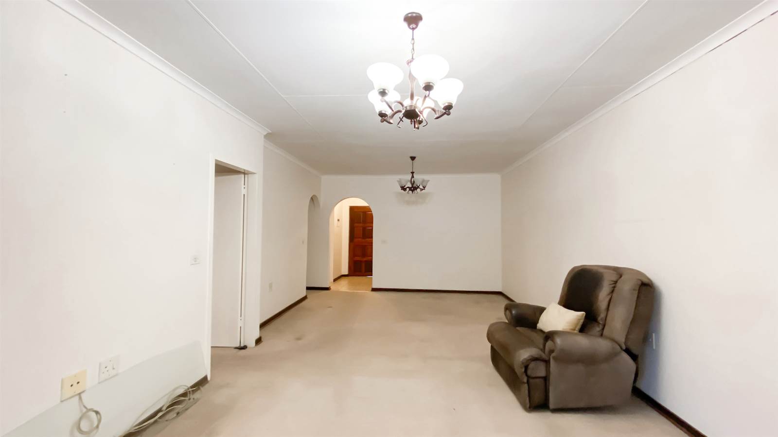 2 Bed Simplex in Edenvale photo number 10