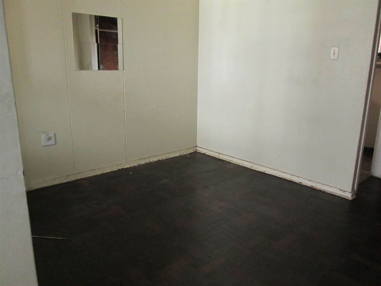 1 Bed Apartment in Pretoria Central photo number 21