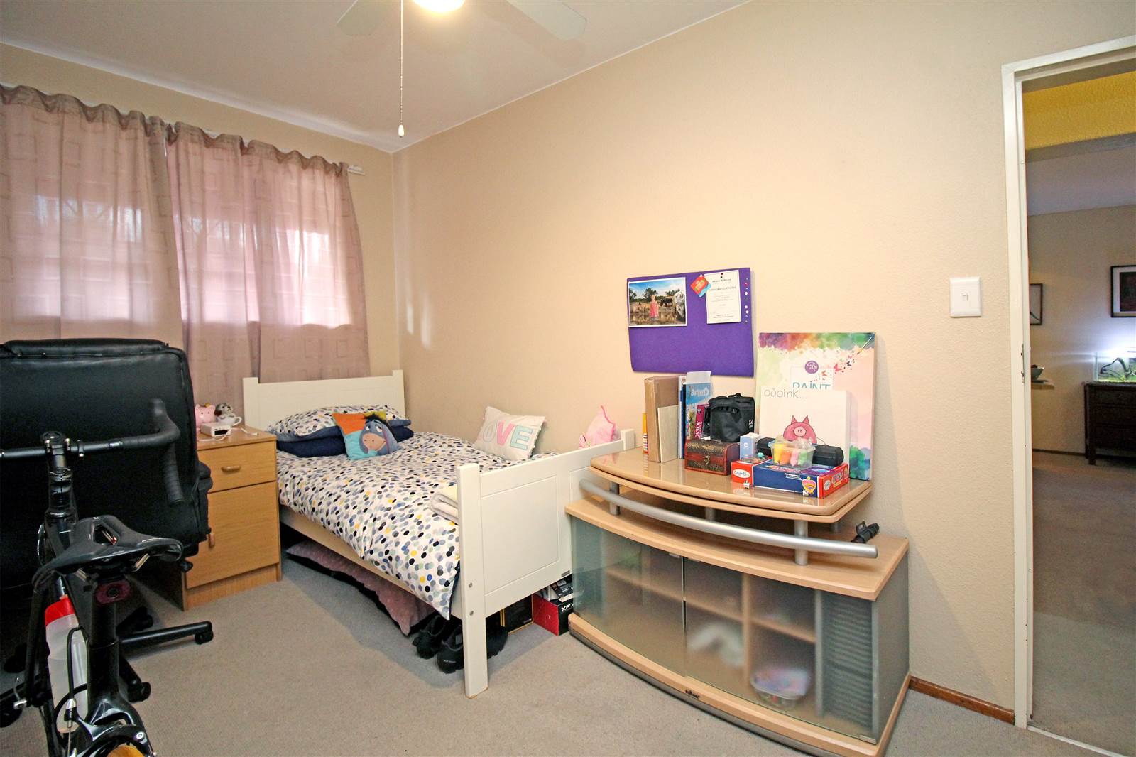 2 Bed Apartment in Robindale photo number 16