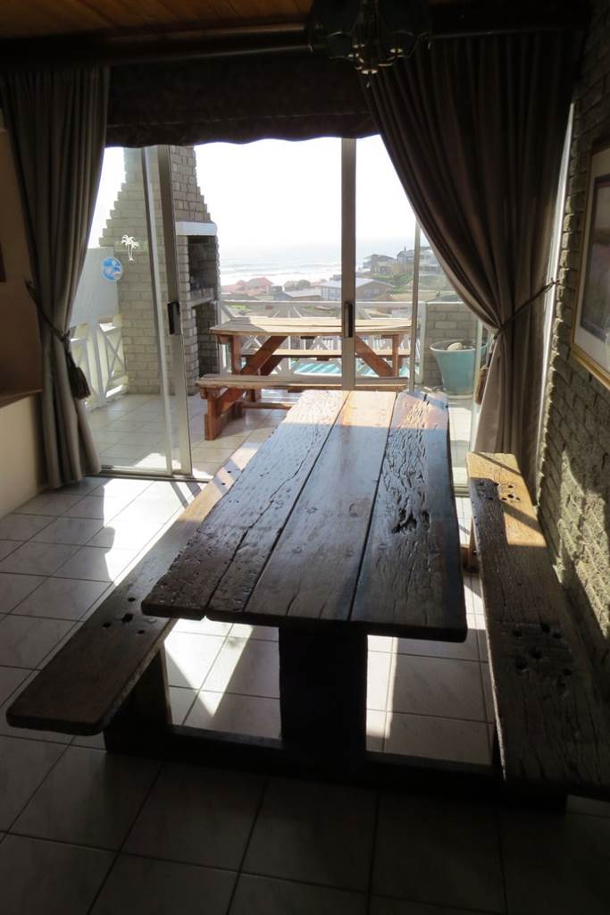 10 Bed Apartment in Strandfontein photo number 30