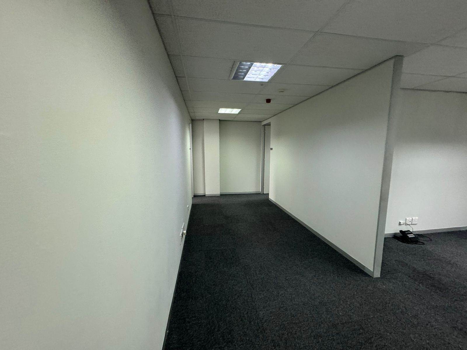 115  m² Commercial space in Sandown photo number 10
