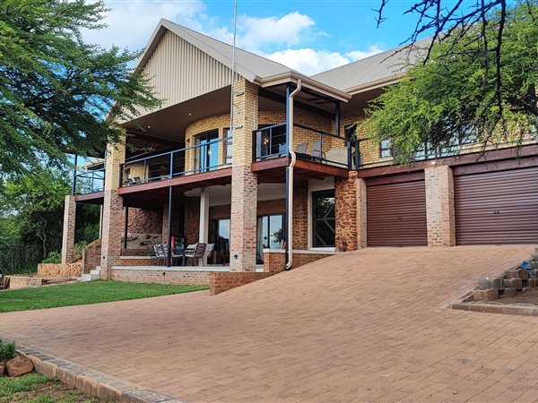 3 Bedroom House 3 Bedroom House