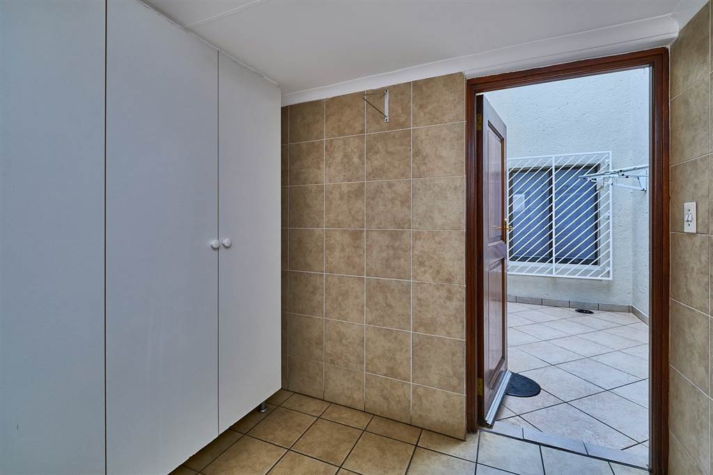 3 Bed House in Inanda photo number 18