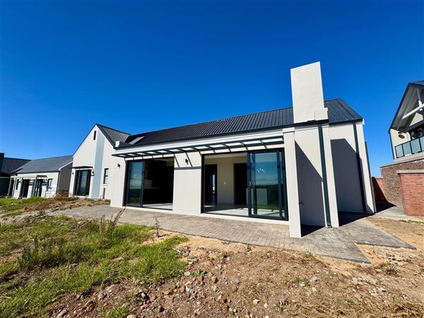 4 Bedroom House 4 Bedroom House
