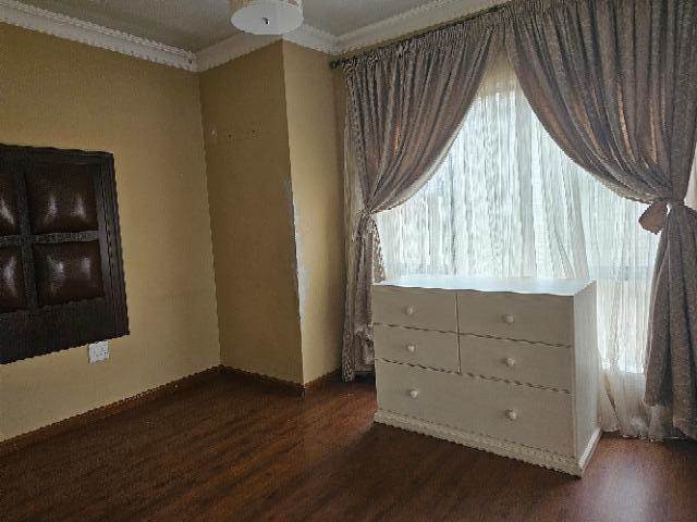 4 Bed Townhouse in Brakpan North photo number 25