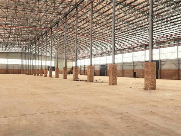 10 600 m² Commercial space 10 600 m² Commercial space