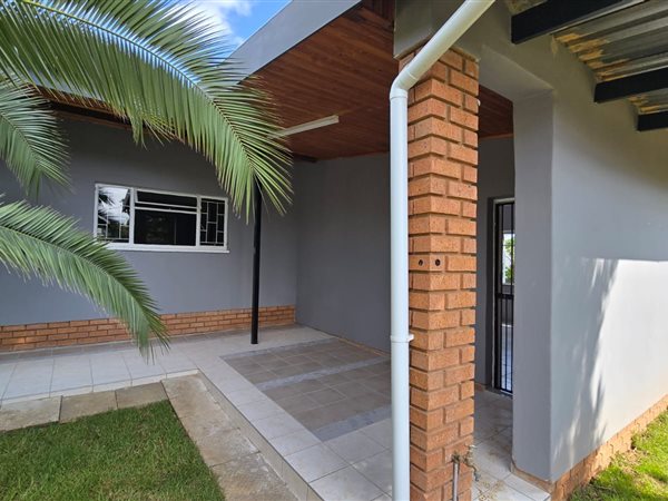 4 Bedroom House 4 Bedroom House