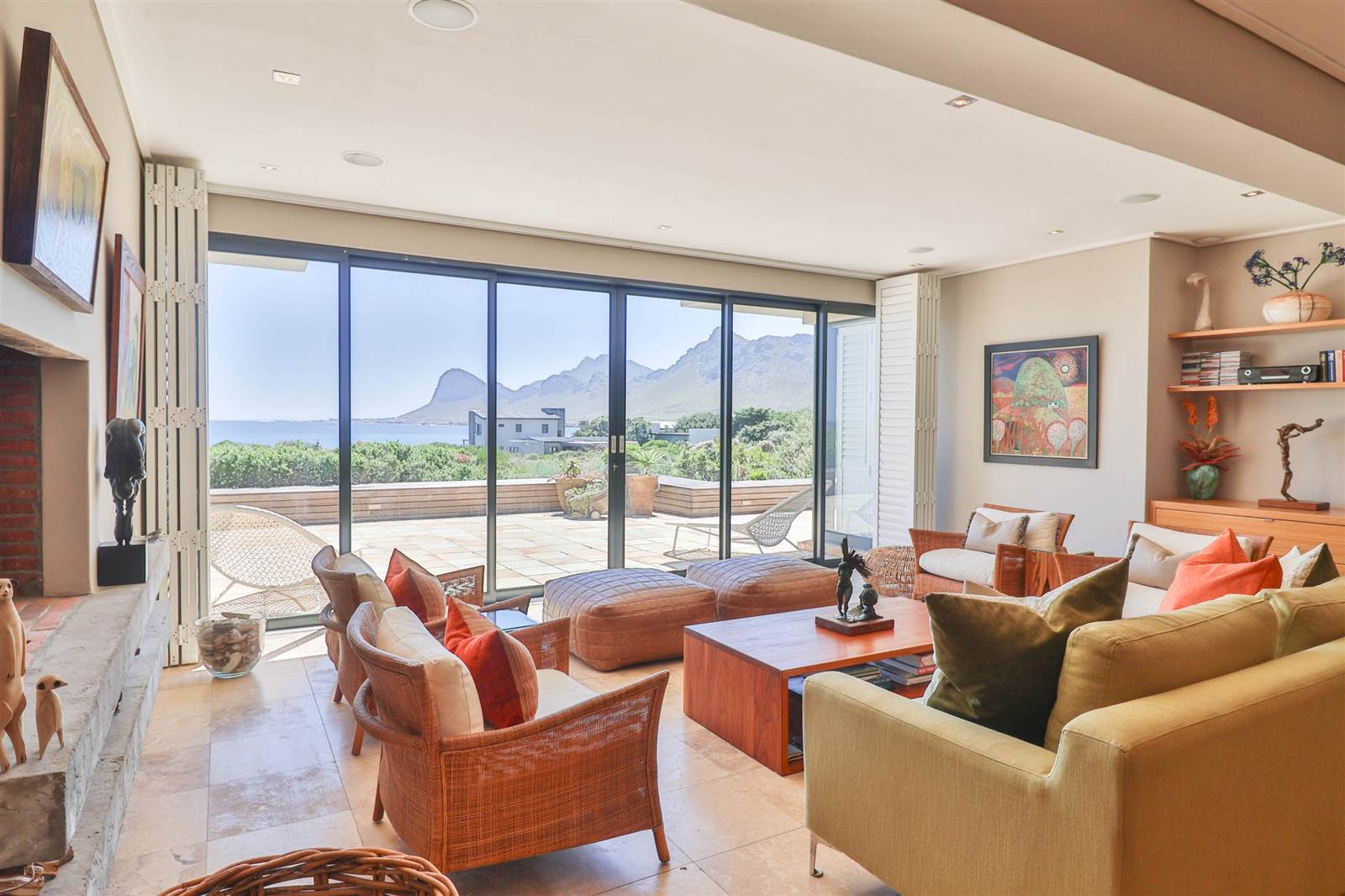 4 Bed House in Pringle Bay photo number 13