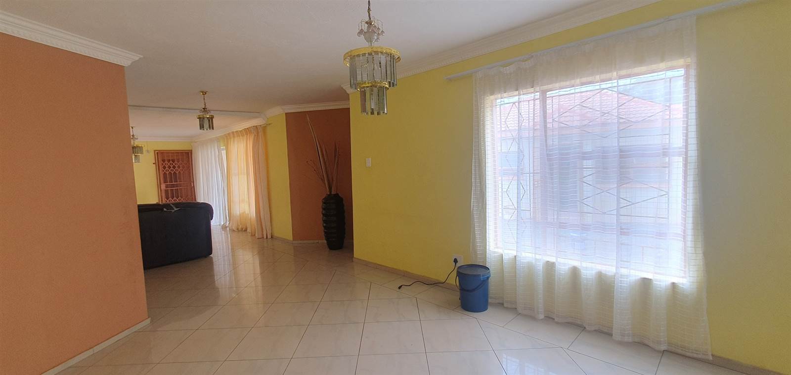 8 Bed House in Polokwane Central photo number 6