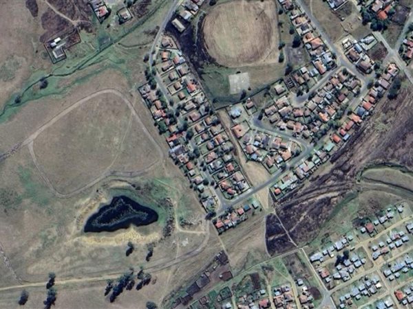 1 015 m² Land 1 015 m² Land