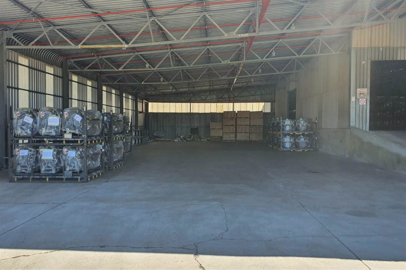 3238  m² Industrial space in Algoa Park photo number 8
