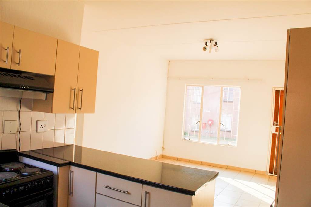2 Bed Townhouse in Terenure photo number 4