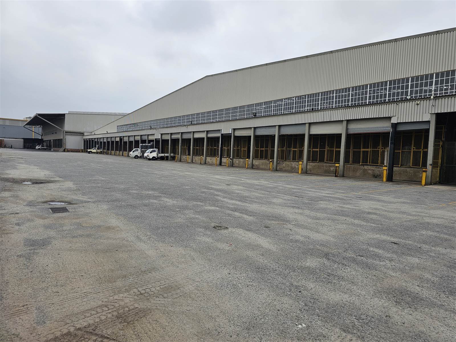 32000  m² Industrial space in Roodekop photo number 1