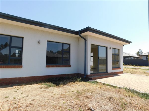3 Bedroom House 3 Bedroom House
