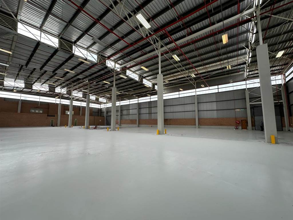 2559  m² Industrial space in Clayville photo number 3